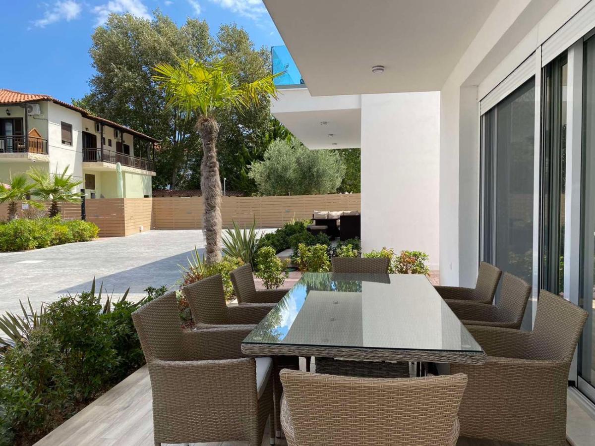 Acrotel Porto Brava Luxury Villas Ormos Panagias Exterior photo