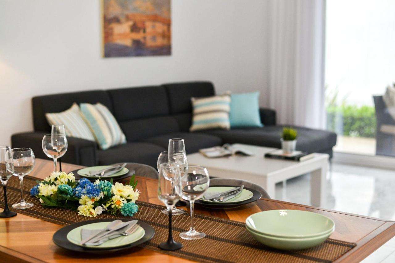 Acrotel Porto Brava Luxury Villas Ormos Panagias Exterior photo