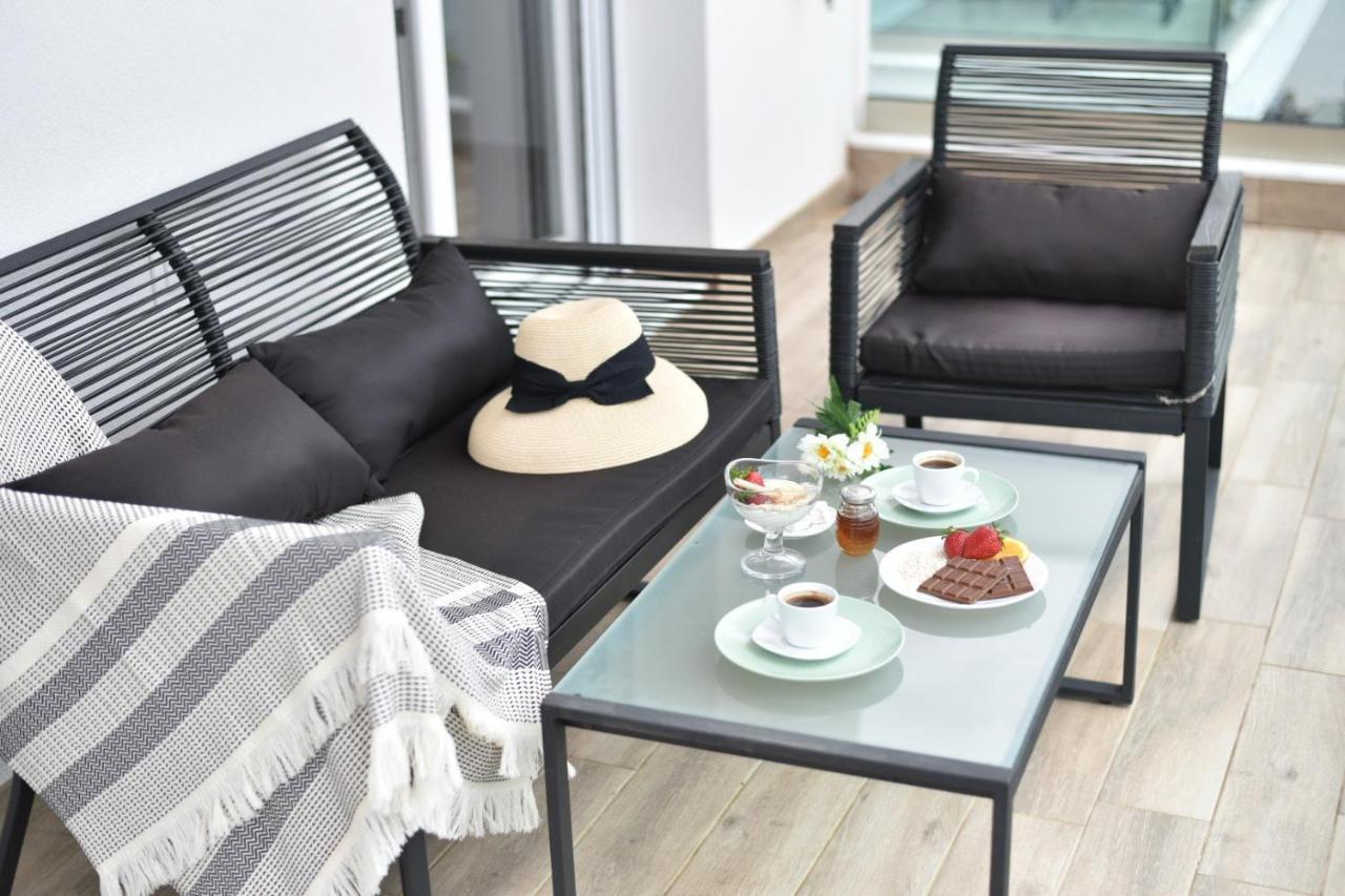 Acrotel Porto Brava Luxury Villas Ormos Panagias Exterior photo