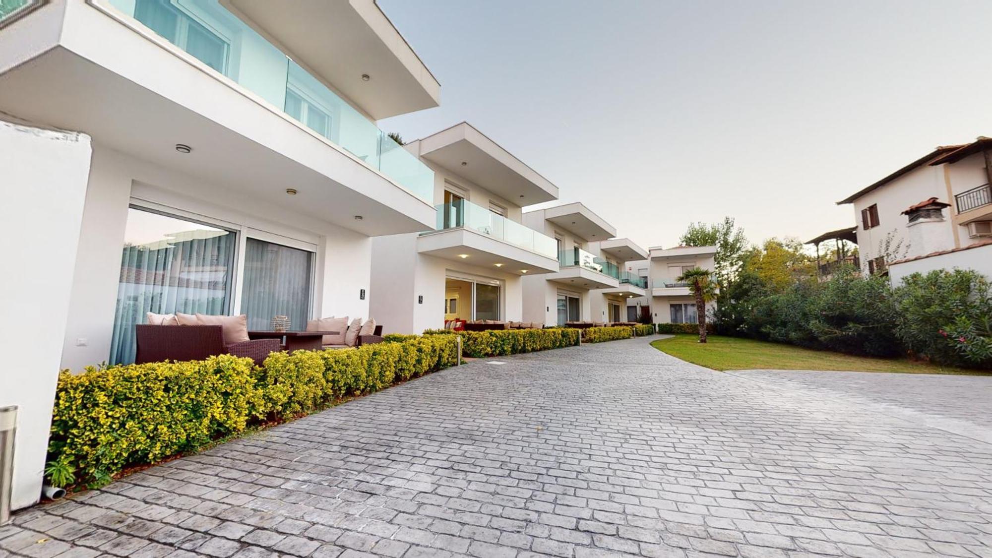 Acrotel Porto Brava Luxury Villas Ormos Panagias Exterior photo