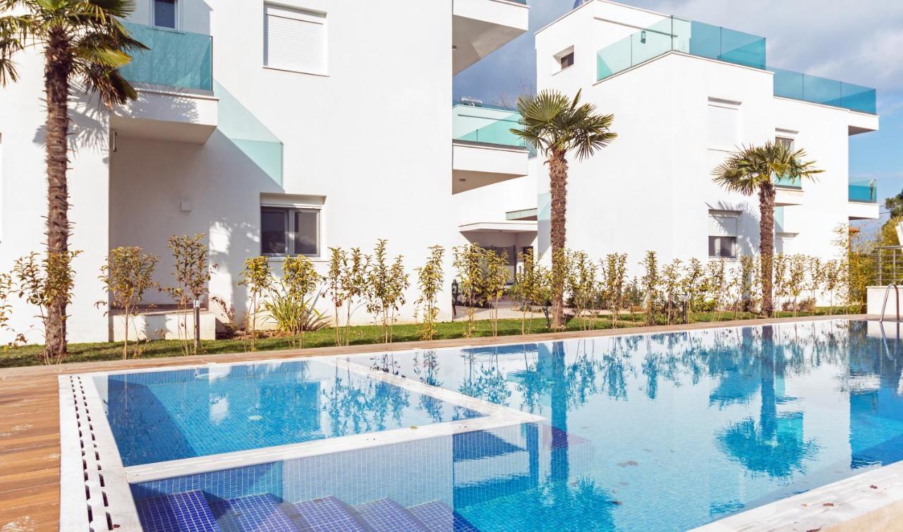 Acrotel Porto Brava Luxury Villas Ormos Panagias Exterior photo
